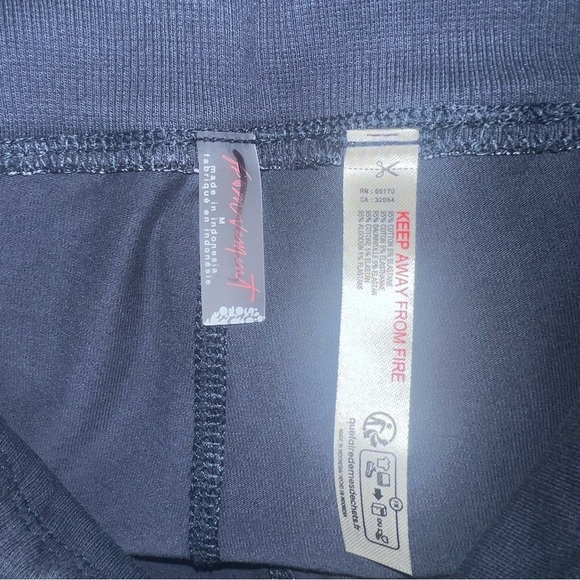 Free People Hot Shot Hooded Printed hoodie Mountain Mist Combo set size M - Picture 15 of 16